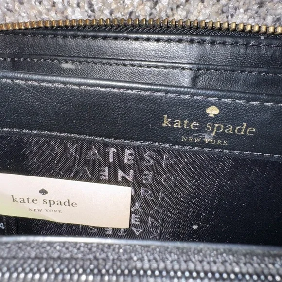 Kate Spade Black Wallet with Gold Zipper - Picture 7 of 13